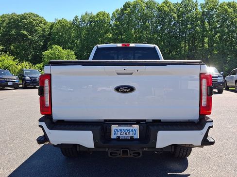 Used 2024 Ford F250 Lariat w/ Lariat Ultimate Package AWD/4WD image 5