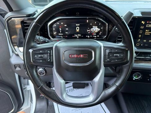 Used 2023 GMC Sierra 1500 SLE AWD/4WD image 16