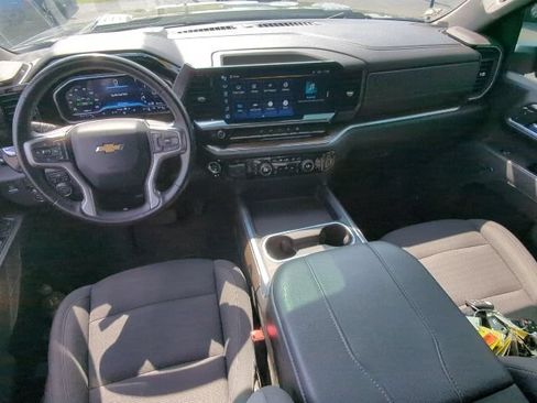 Used 2024 Chevrolet Silverado 2500 LT w/ Convenience Package AWD/4WD image 26
