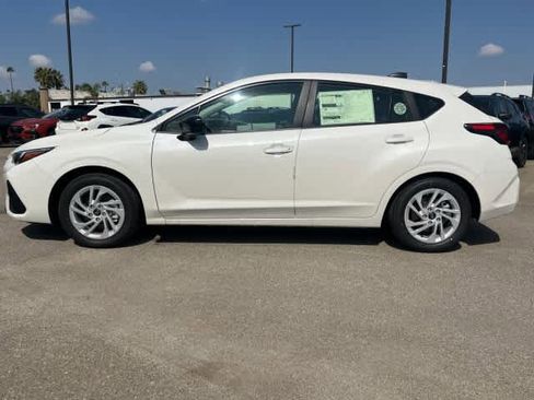 New 2025 Subaru Impreza 2.0i image 2