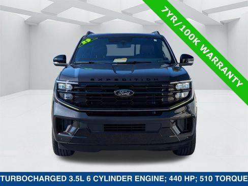 Certified 2025 Ford Expedition Max Platinum w/ Stealth Performance Package AWD/4WD image 8
