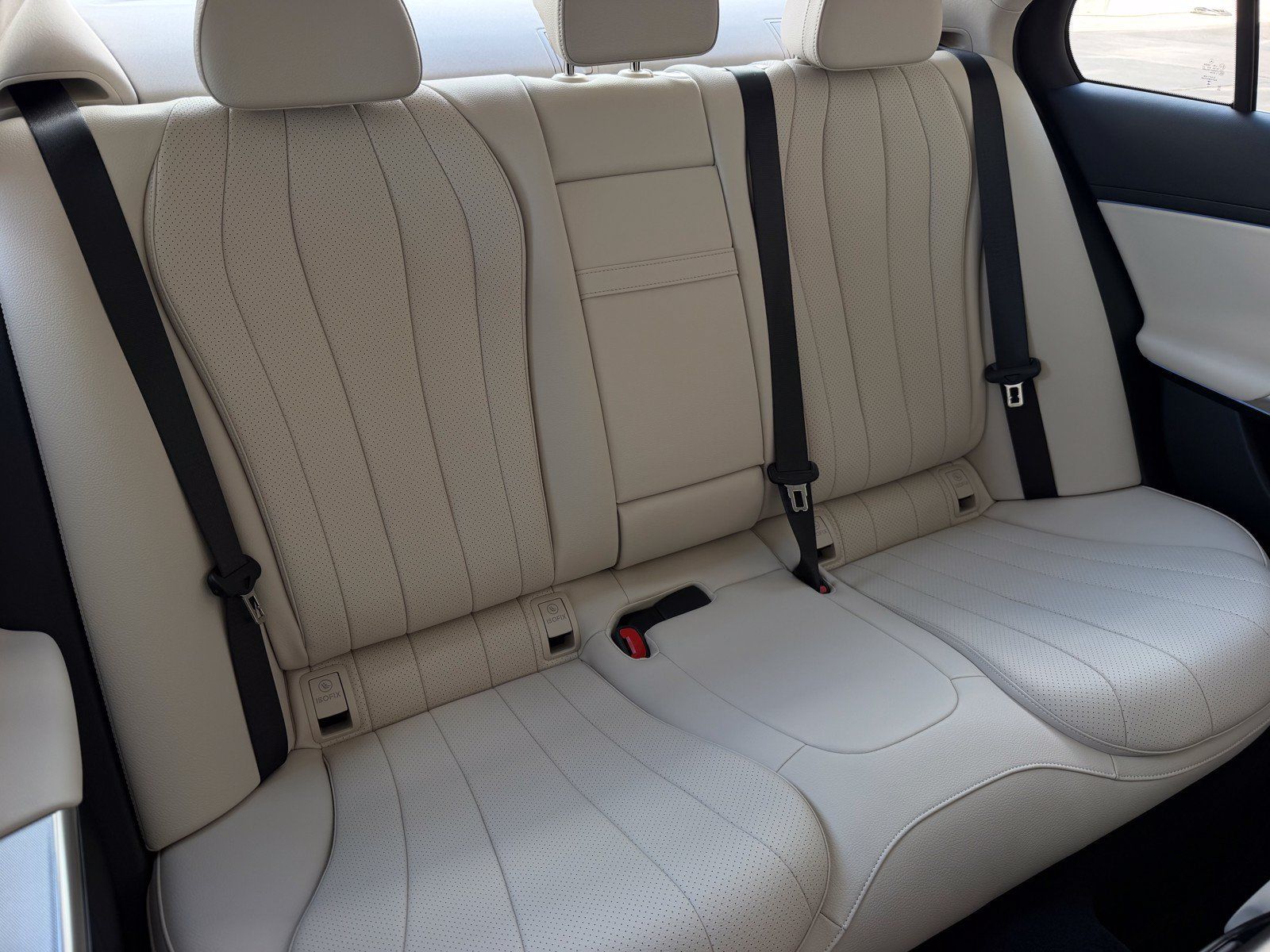 Certified 2026 Mercedes-Benz E 350 4MATIC Sedan image 20