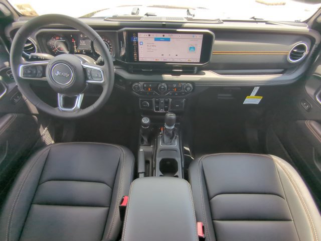 New 2026 Jeep Wrangler Unlimited Sahara AWD/4WD image 17