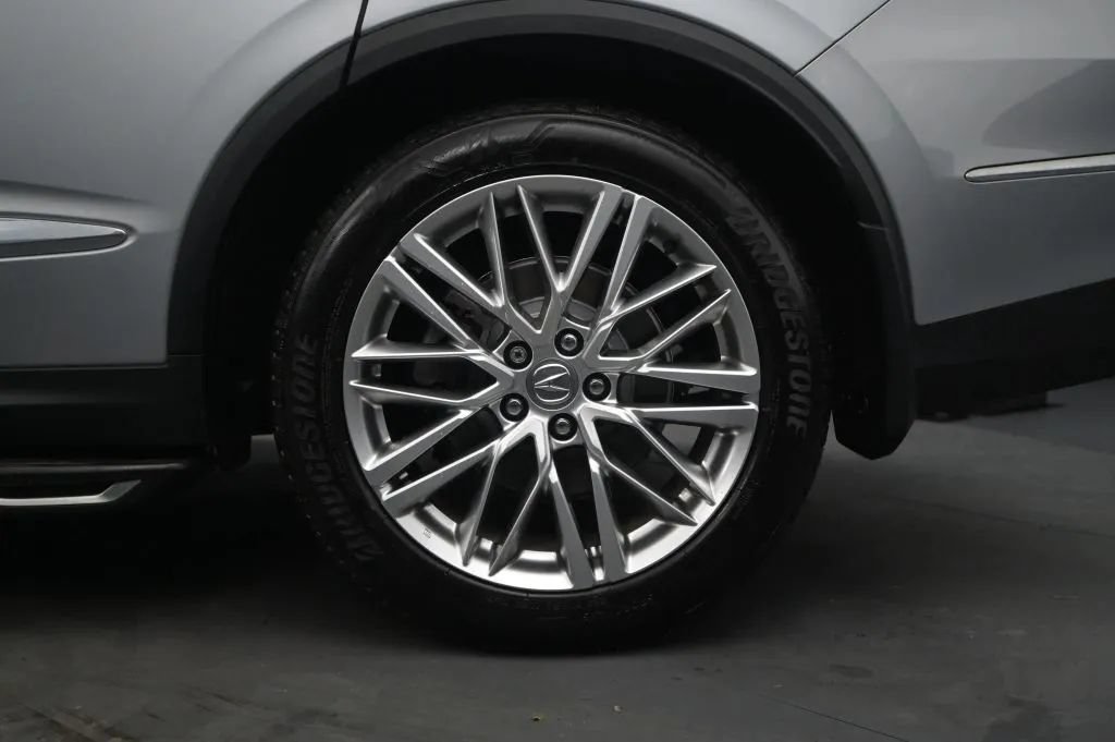 Used 2022 Acura MDX w/ Advance Package AWD/4WD image 13