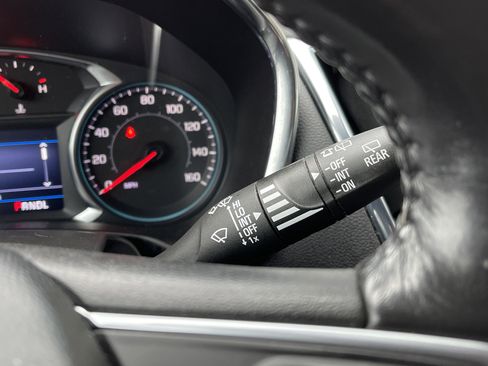 Used 2022 Chevrolet Equinox LT image 21