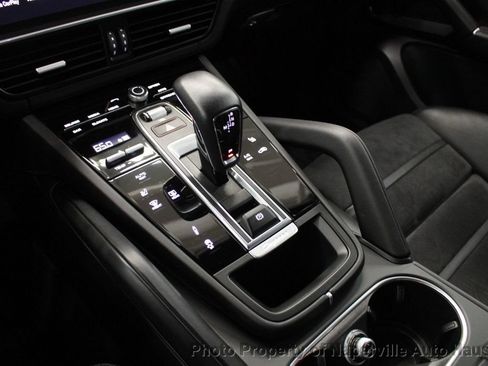 Used 2023 Porsche Cayenne GTS w/ Premium Package AWD/4WD image 27