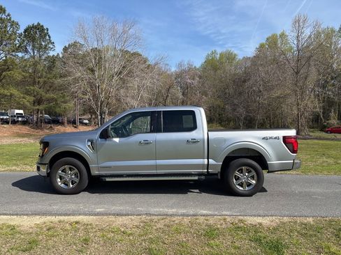 Used 2024 Ford F150 XLT w/ Mobile Office Package image 8
