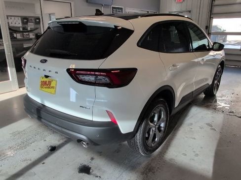 New 2026 Ford Escape ST-Line w/ Tech Pack #1 AWD/4WD image 5