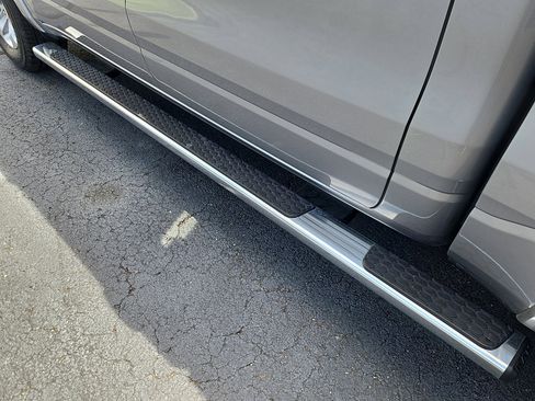 Used 2020 RAM 1500 Laramie image 11