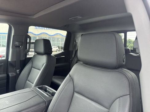 Used 2024 GMC Sierra 1500 SLT w/ SLT Premium Package AWD/4WD image 12
