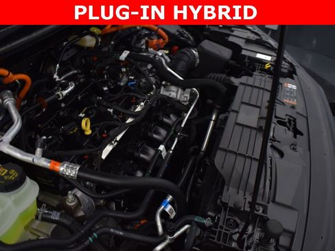 New 2025 Ford Escape SE w/ PHEV Premium Package image 20