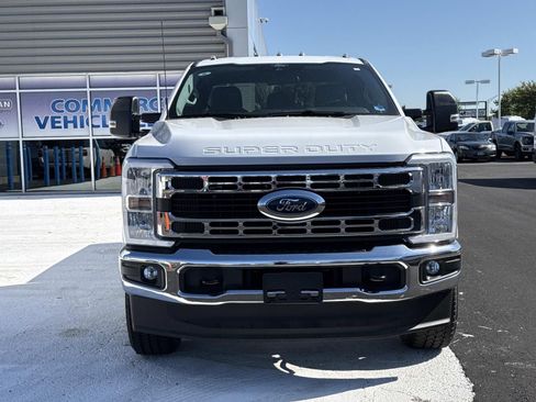 New 2026 Ford F350 4x4 SuperCab Super Duty image 8