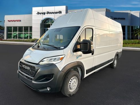 Used 2024 RAM ProMaster 3500 w/ Delivery Van Package image 3