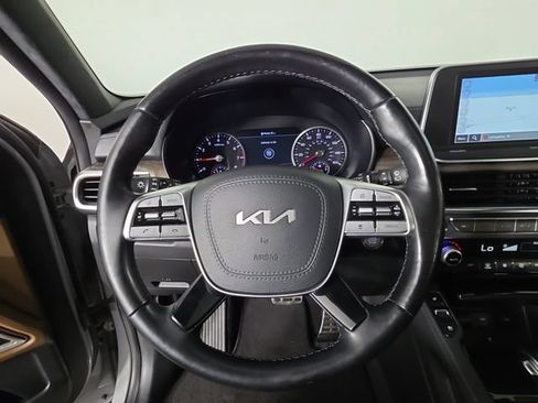 Used 2022 Kia Telluride SX w/ SX Prestige Package AWD/4WD image 28