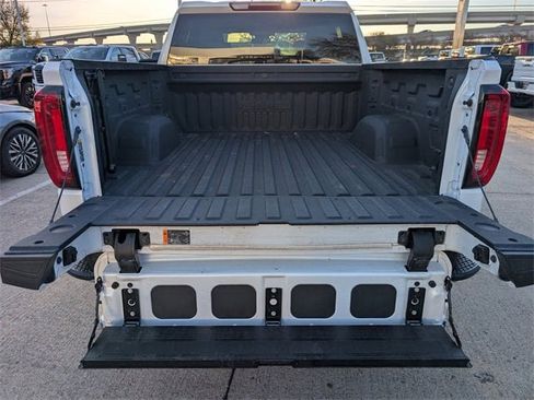 Certified 2024 GMC Sierra 1500 SLT image 26
