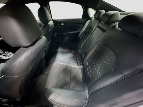 Used 2023 Kia Forte GT-Line image 25