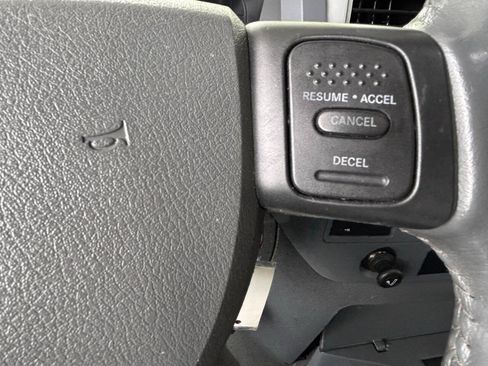 Used 2007 Dodge Ram 2500 Truck SLT AWD/4WD image 16