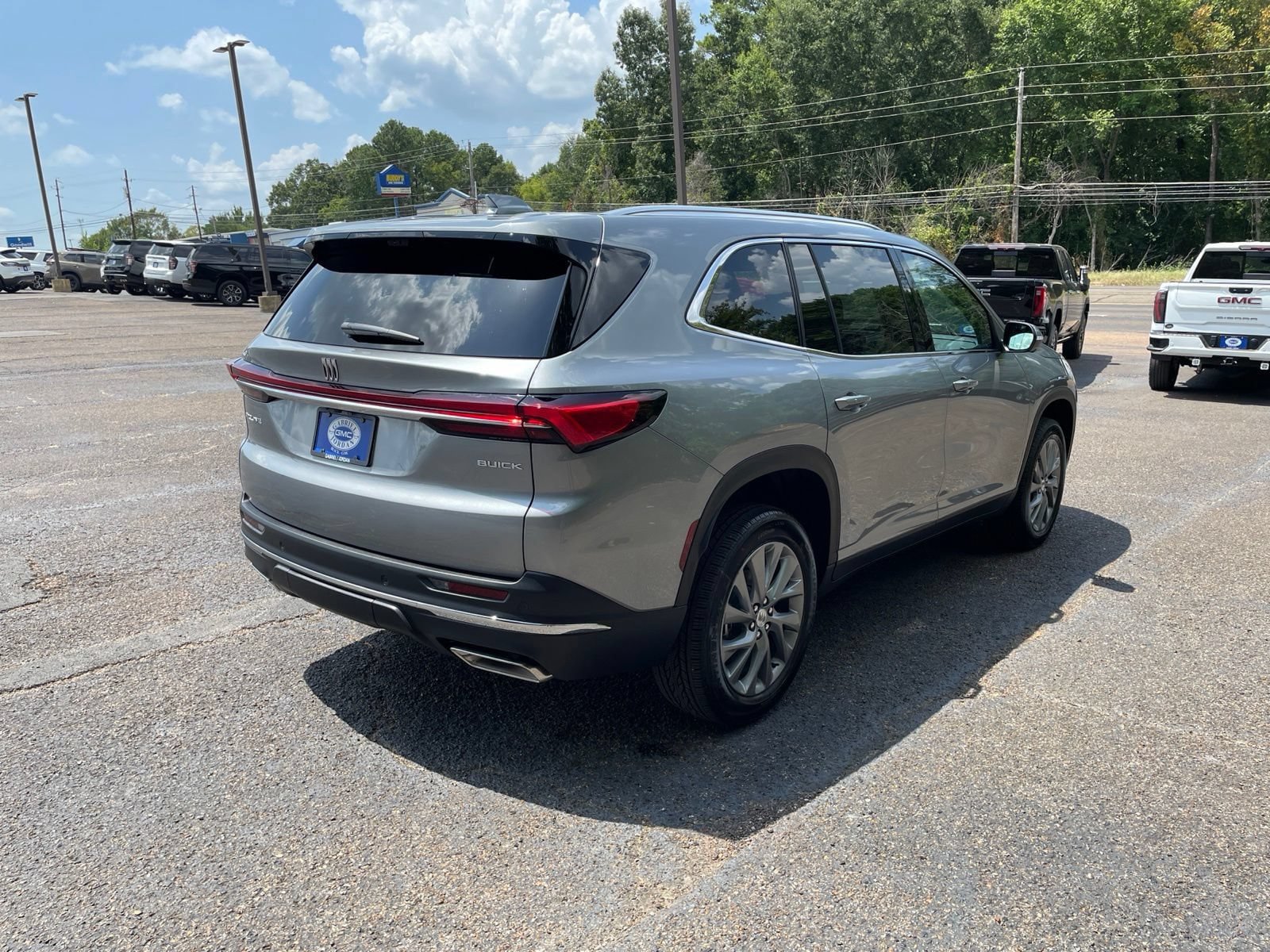 New 2026 Buick Enclave Preferred w/ Power Package FWD image 6