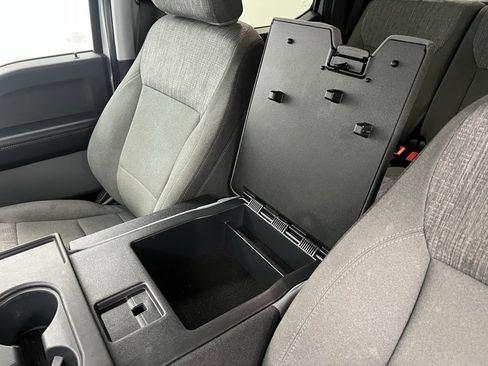 Used 2022 Ford F150 XLT image 49