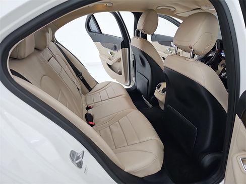 Used 2015 Mercedes-Benz C 300 Sedan image 13
