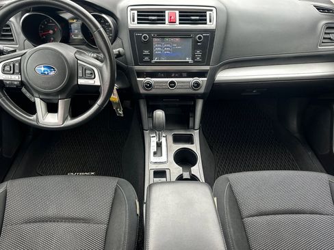 Used 2017 Subaru Outback 2.5i AWD/4WD image 16