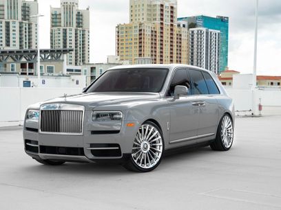 Used 2022 Rolls-Royce Cullinan w/ Cullinan Package