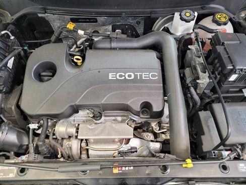 Used 2022 Chevrolet Equinox LT FWD image 30