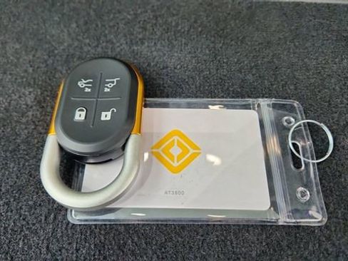 Used 2024 Rivian R1S Adventure image 62