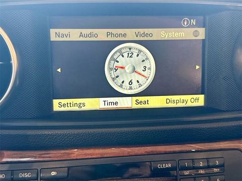 Used 2013 Mercedes-Benz SL 550 w/ Premium Pkg image 16