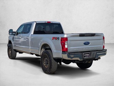 Used 2017 Ford F250 Lariat w/ Lariat Ultimate Package image 8