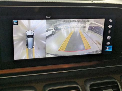 Certified 2023 Mercedes-Benz Maybach GLS 600 4MATIC image 18