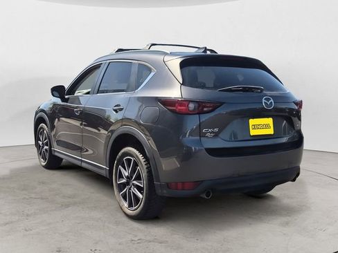 Used 2018 MAZDA CX-5 Touring w/ Preferred Equipment Package FWD image 3