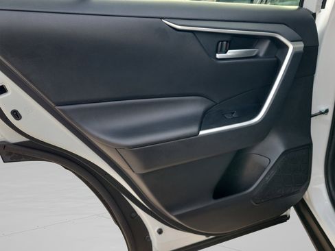 Used 2024 Toyota RAV4 XLE image 27