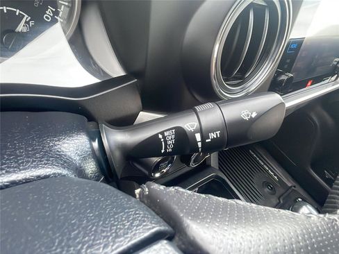 Used 2019 Toyota Tacoma Limited image 26