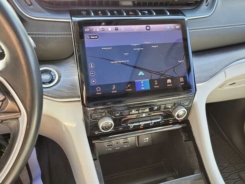 Used 2021 Jeep Grand Cherokee L Overland image 22