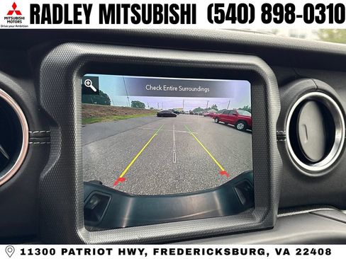 Used 2022 Jeep Gladiator Overland w/ Popular Equipment Package AWD/4WD image 9