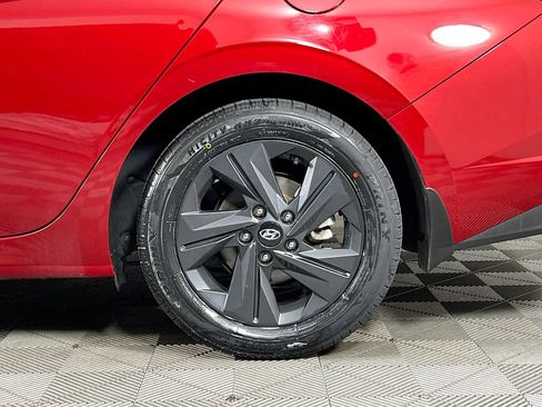 Certified 2023 Hyundai Elantra SEL FWD image 29