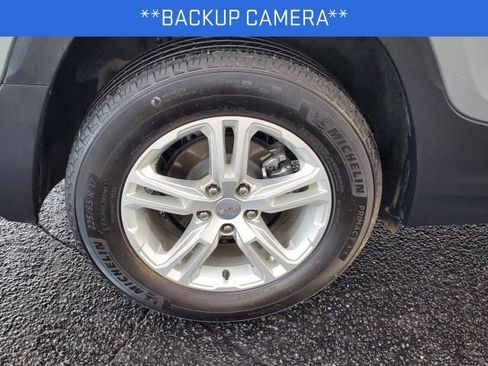 Certified 2023 GMC Terrain SLE w/ LPO, Floor Liner Package image 7