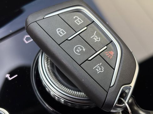 New 2026 Cadillac Escalade Luxury image 36