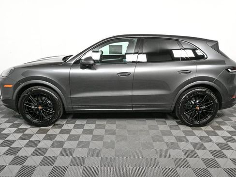 New 2026 Porsche Macan S image 3
