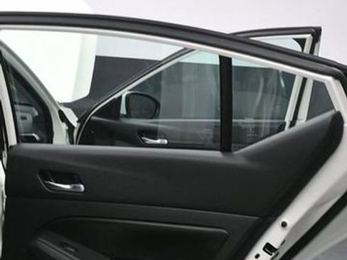 Used 2021 Nissan Altima 2.5 S image 11