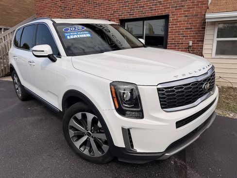 Used 2020 Kia Telluride S w/ S 8 Passenger Seating Package FWD image 2