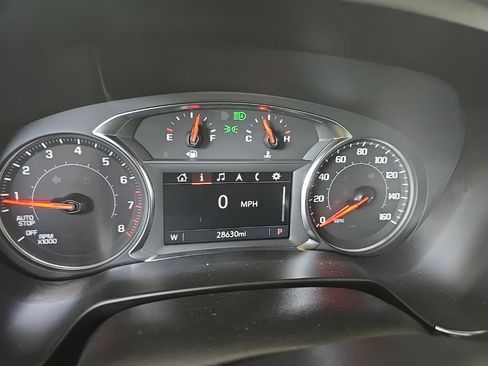 Used 2025 Chevrolet Blazer LT AWD/4WD image 5