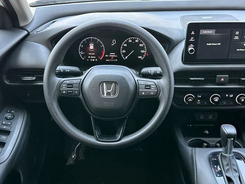 Certified 2026 Honda HR-V LX image 15