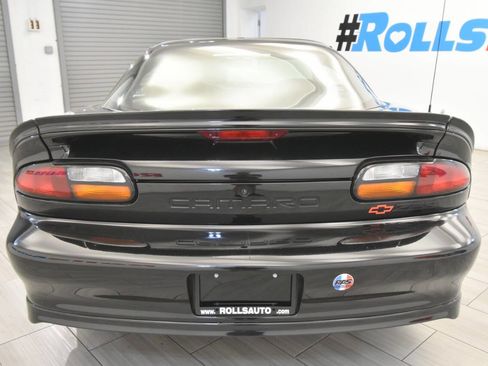 Used 1998 Chevrolet Camaro Z28 w/ Preferred Equipment Group 2 RWD image 4