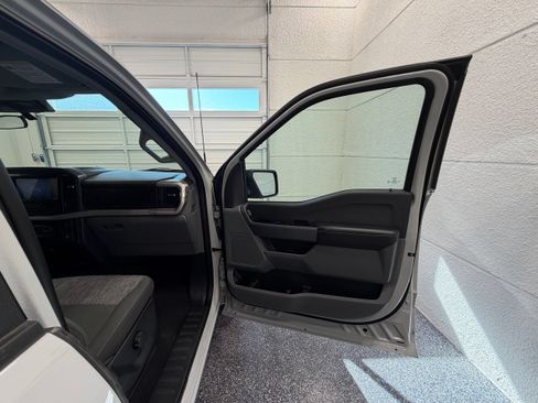 Used 2023 Ford F150 XLT AWD/4WD image 34