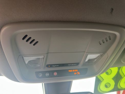 Used 2022 Chevrolet Malibu LS image 21