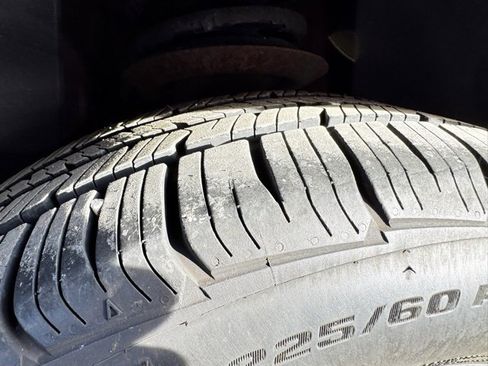 Used 2009 Chevrolet Impala LT w/ Luxury Edition Package image 30