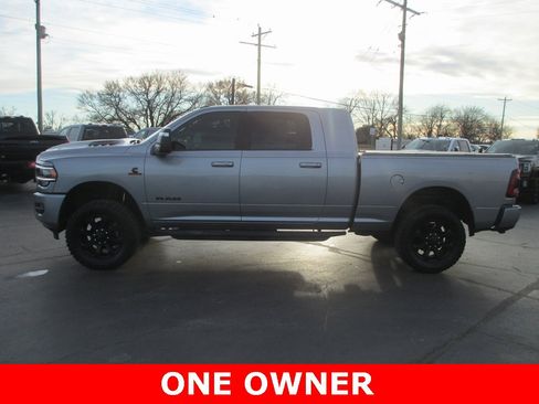 Used 2023 RAM 2500 Laramie image 11