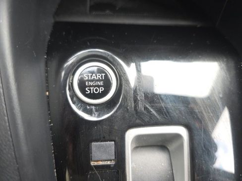 Used 2024 Nissan Versa SV image 19